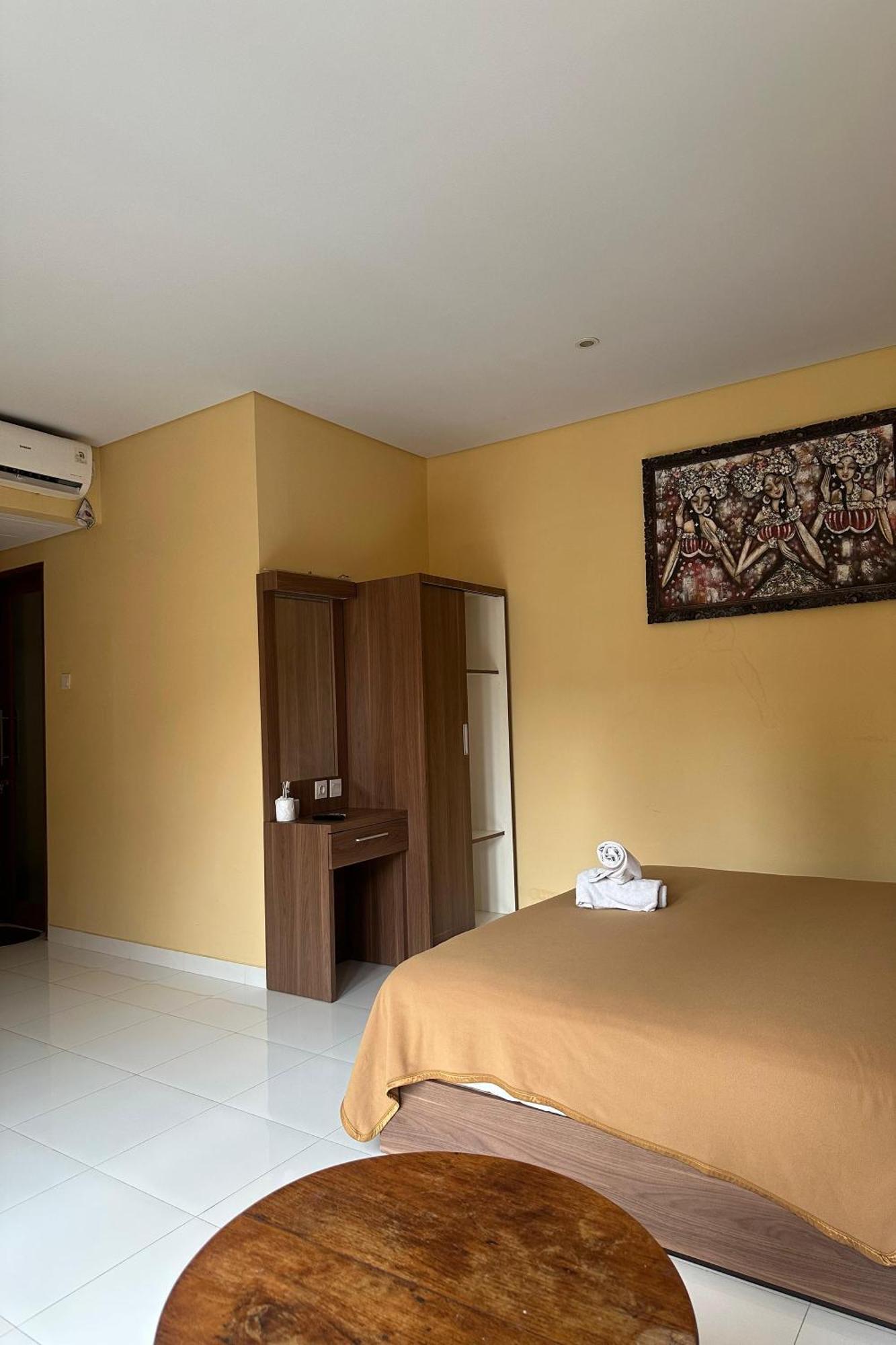Gora 2* Kuta (Bali)