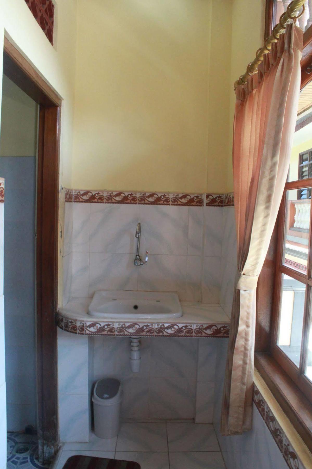 Gora Hotel 2*