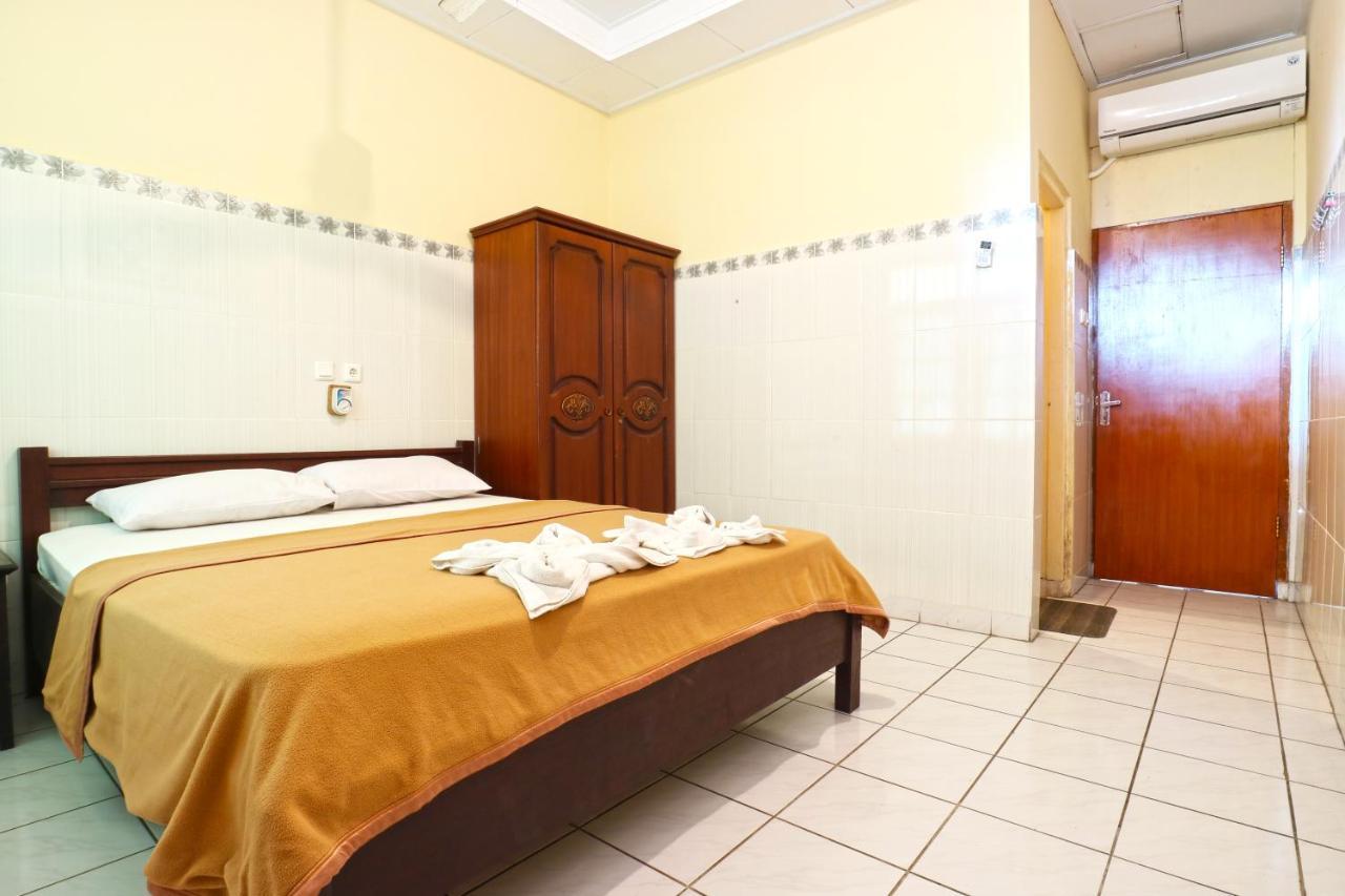Gora Hotel Kuta (Bali)