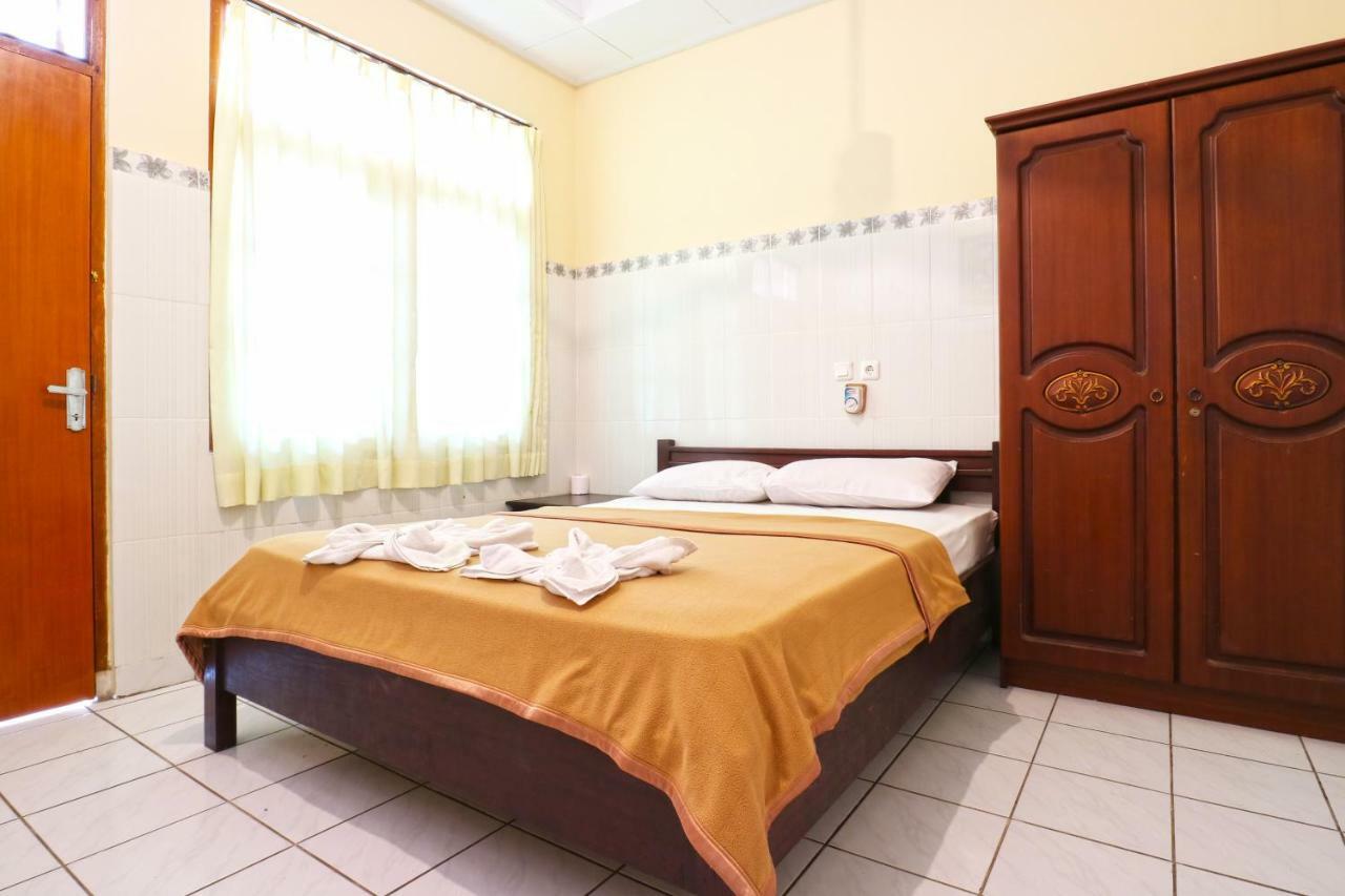 Hotel Gora Kuta (Bali)